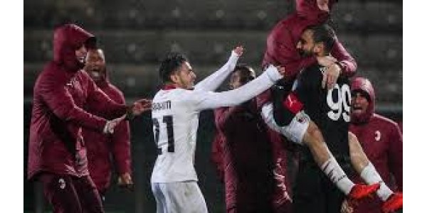 AC Milan 2-1 overwinning op Inter